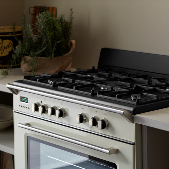 Makro gas stoves and hobs