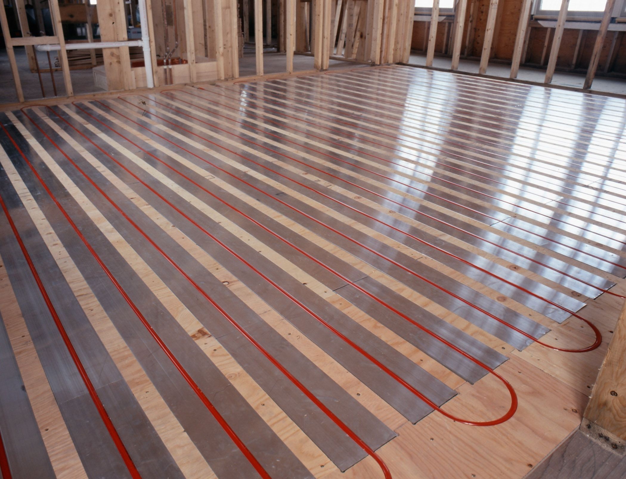 Hydronic heating insulation