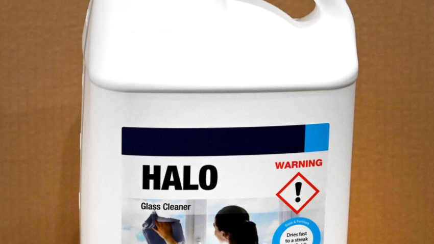 Halo Window Cleaner